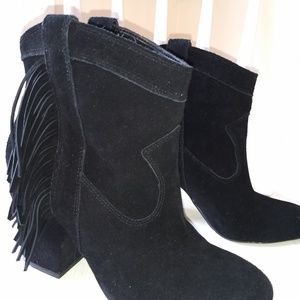 Women's black suede boots